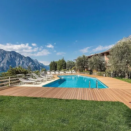 Appartamento Tolle In Mit Garten, Grill Und Gemeinschaftlichem Pool *
