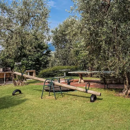 Appartamento Tolle In Mit Garten, Grill Und Gemeinschaftlichem Pool
